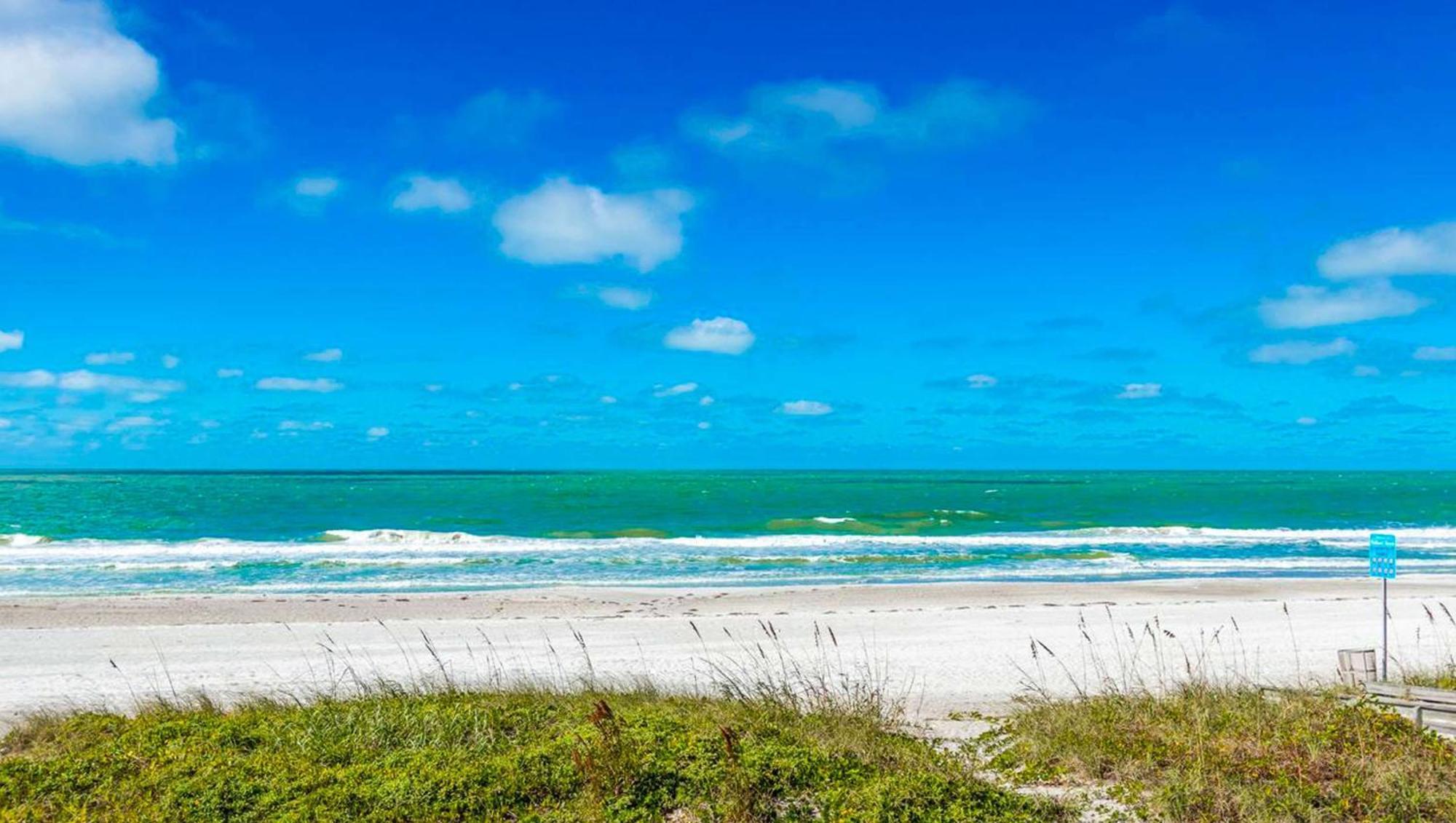 Belleair 2*