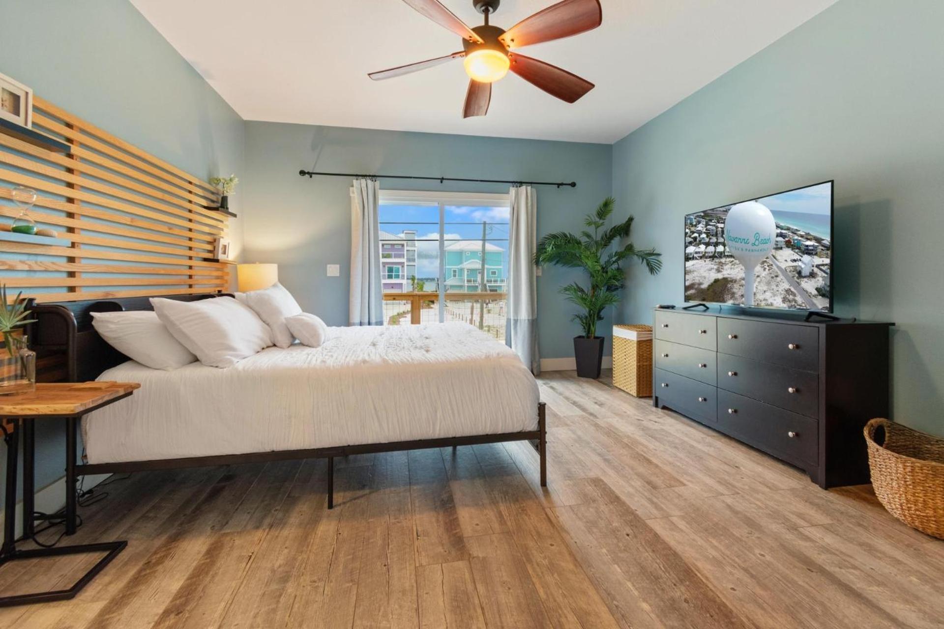 Castaway Cove Navarre