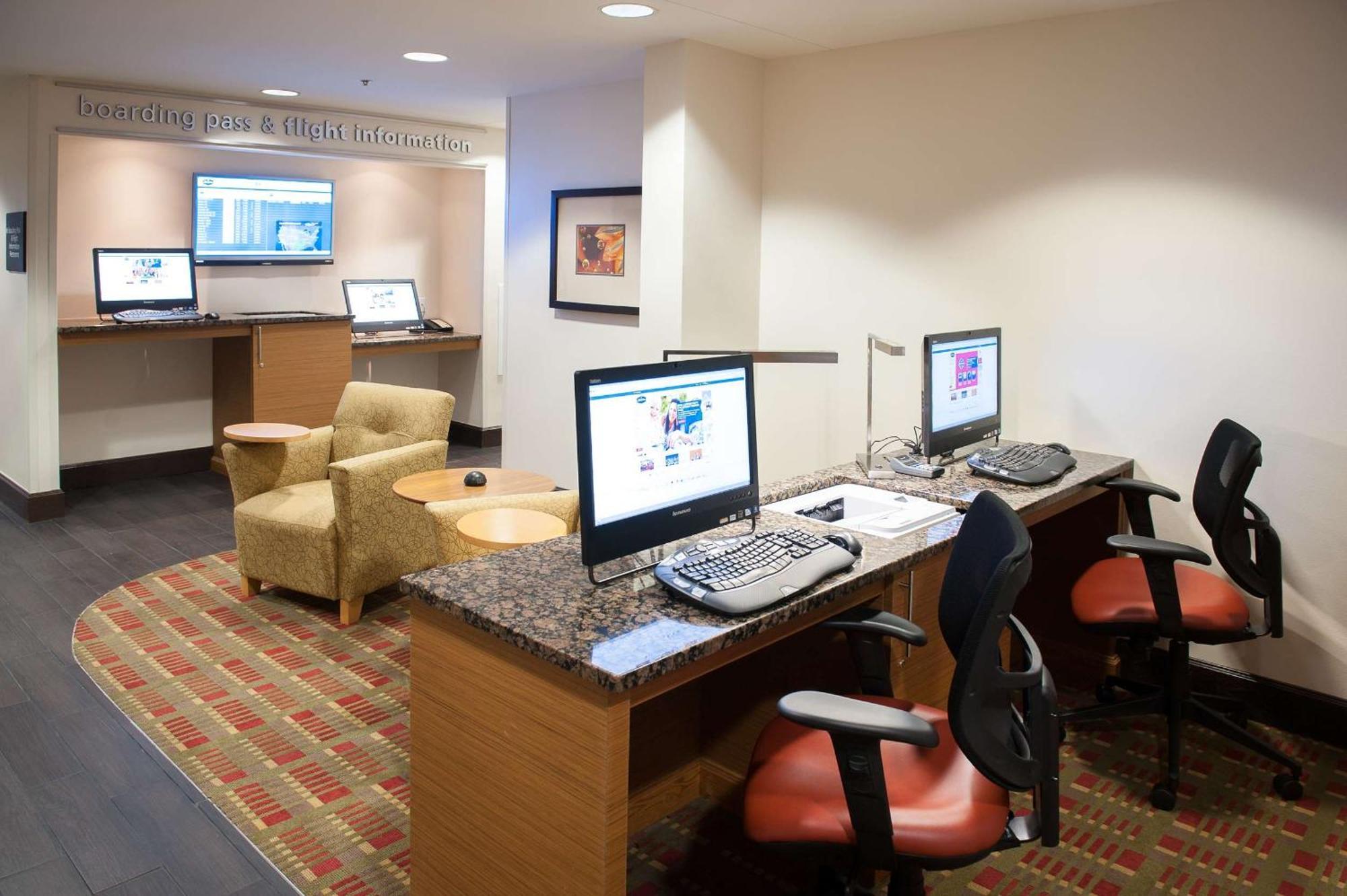 Hampton Pensacola-airport Hotel