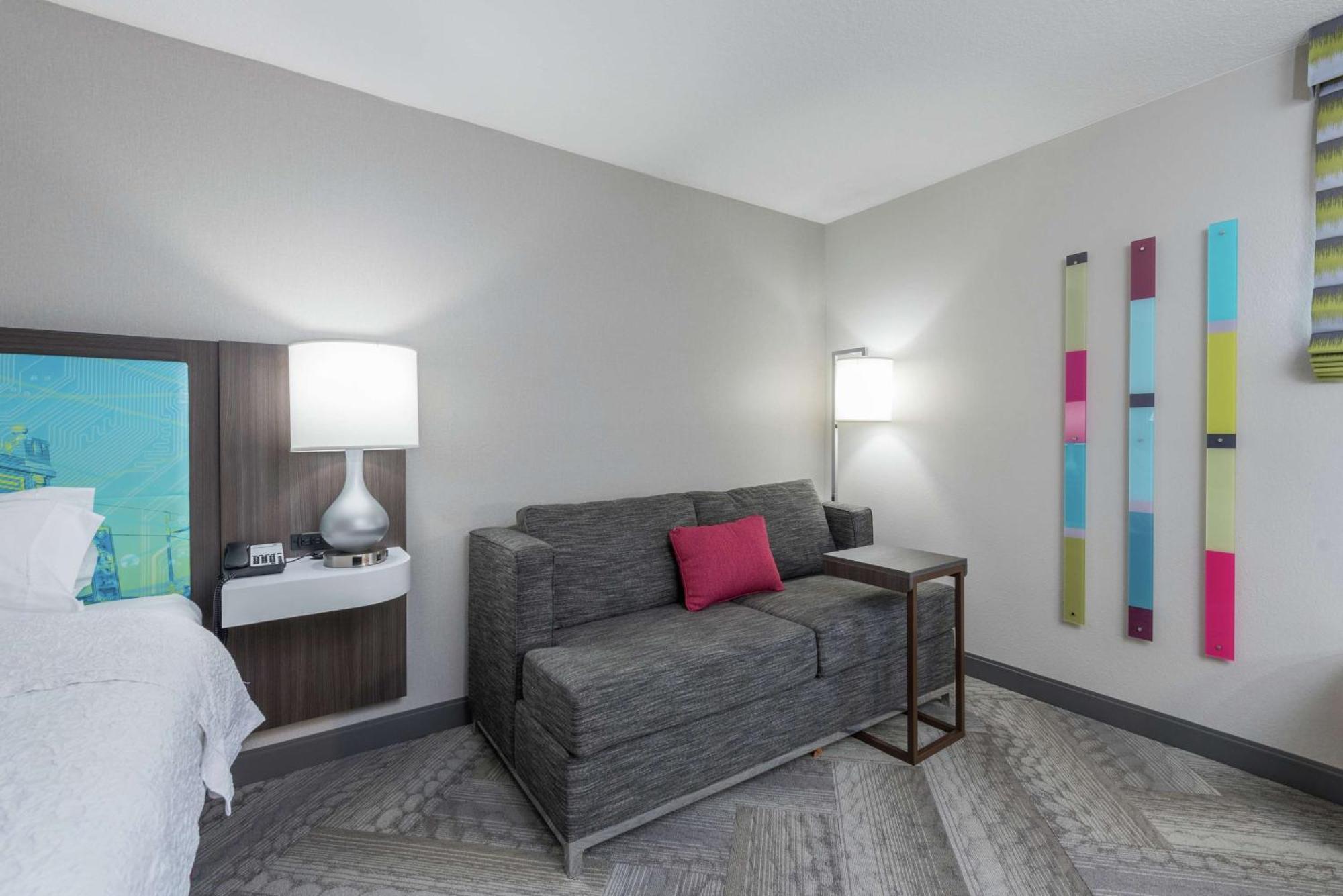 Hotel Hampton Tampa-veterans Expressway 3*