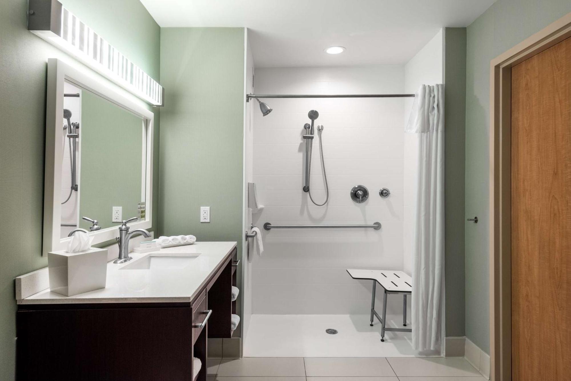 Home2 Suites By Hilton Ft. Lauderdale Airport-Cruise Port 3*