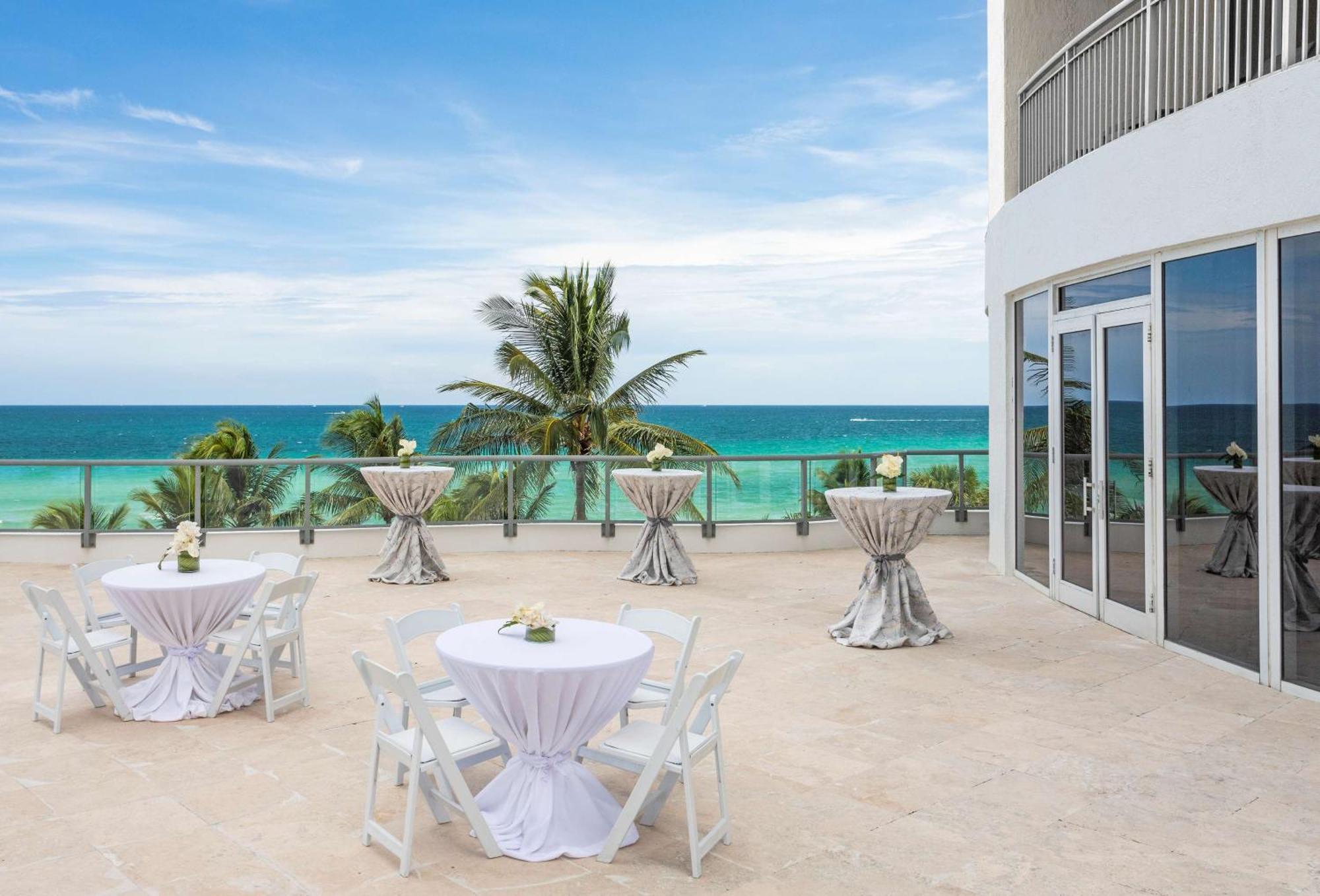 Doubletree By Hilton Ocean Point - North Miami Resort