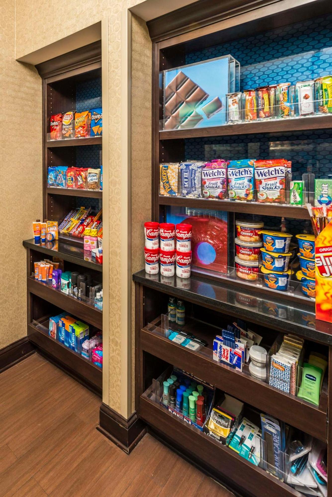 Hampton & South - Bartram Park Hotel Jacksonville