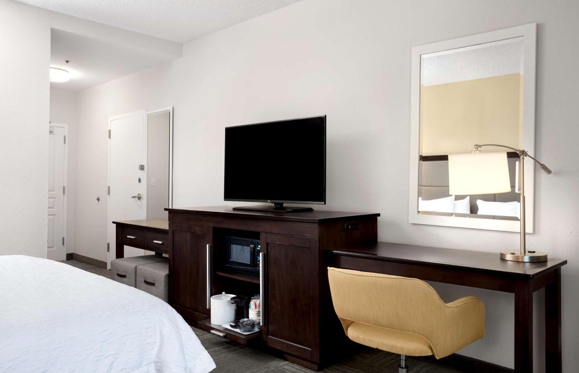 Hotel Hampton Hallandale Beach-aventura 3*