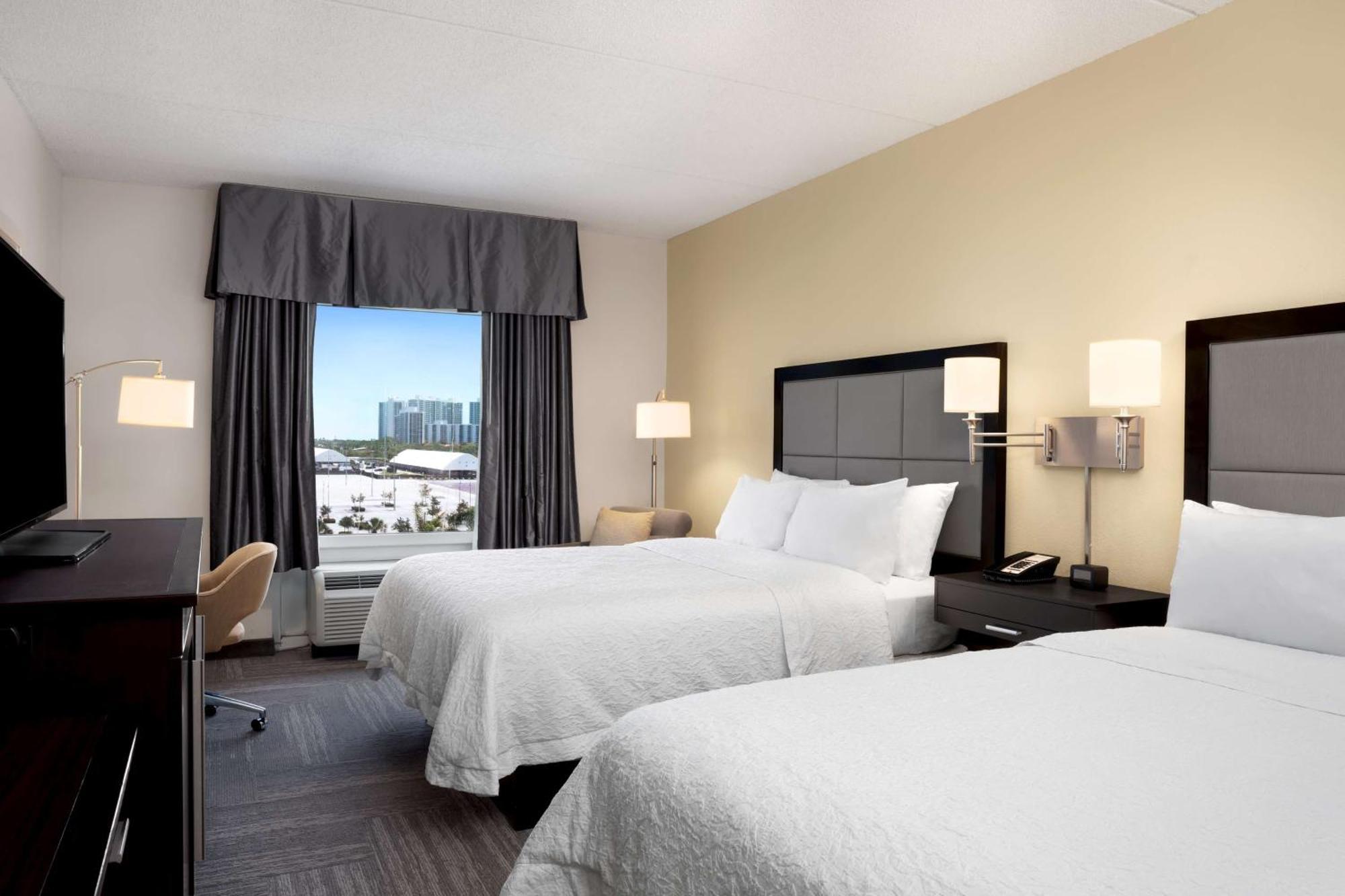 Hampton Hallandale Beach-aventura Hotel Hallandale Beach