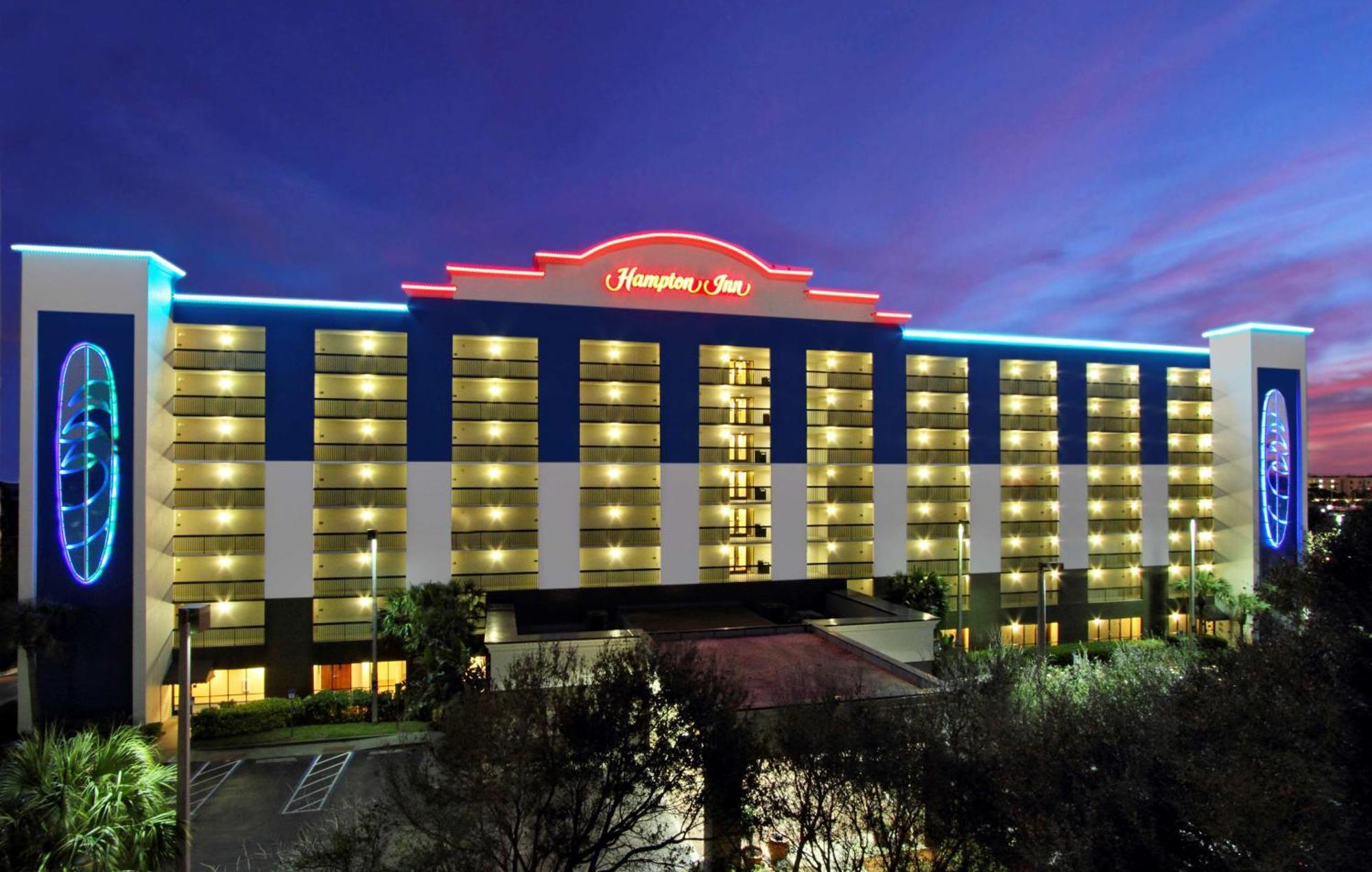 Hampton Cocoa Hotel 3*