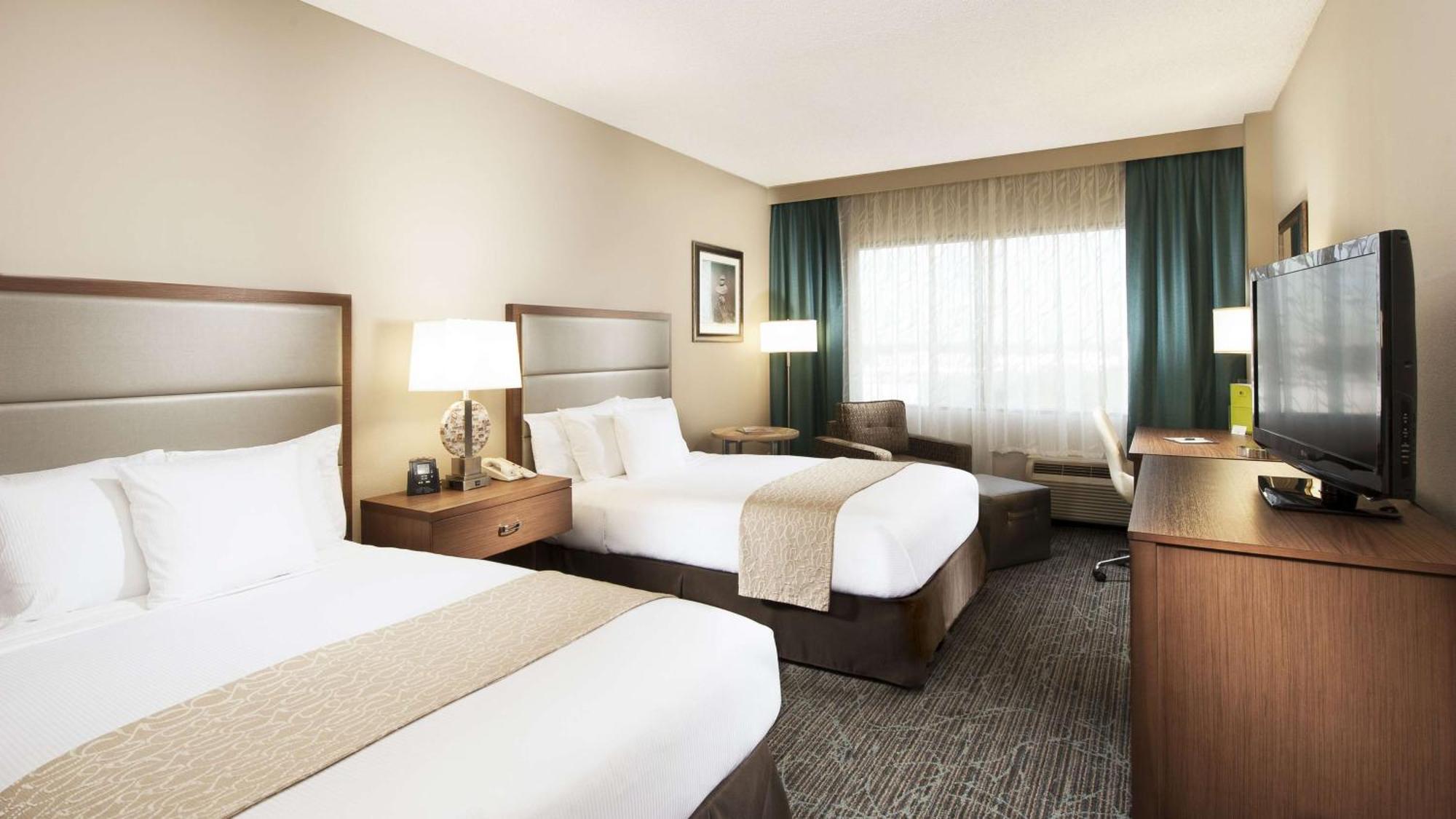 Doubletree By Hilton West Palm Airport Hotel West Palm Beach