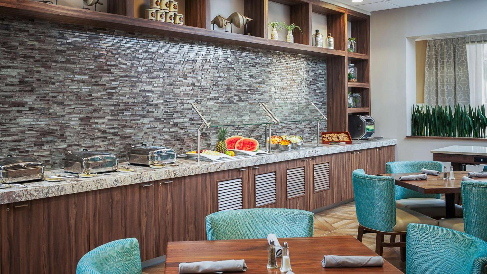 Hotel Doubletree By Hilton West Palm Airport West Palm Beach