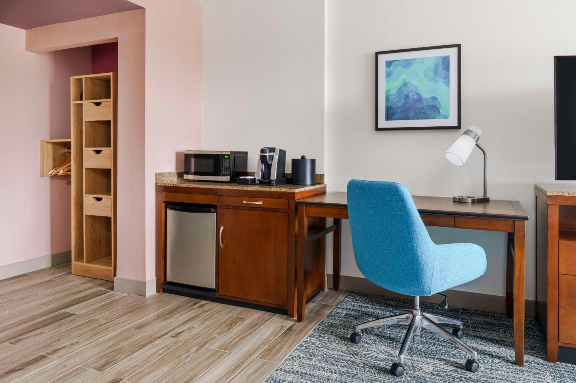 Hilton Garden Orlando At Seaworld Hotel 3*