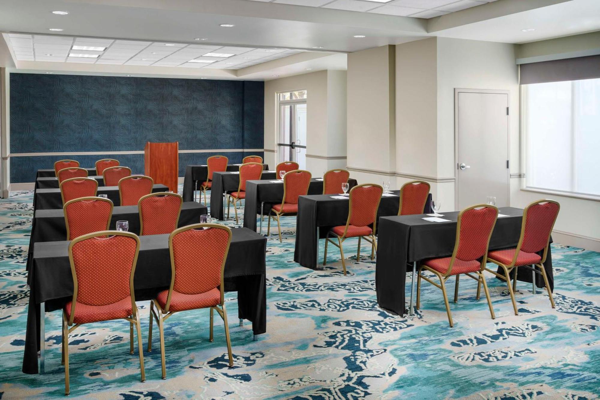 Hilton Garden Orlando At Seaworld