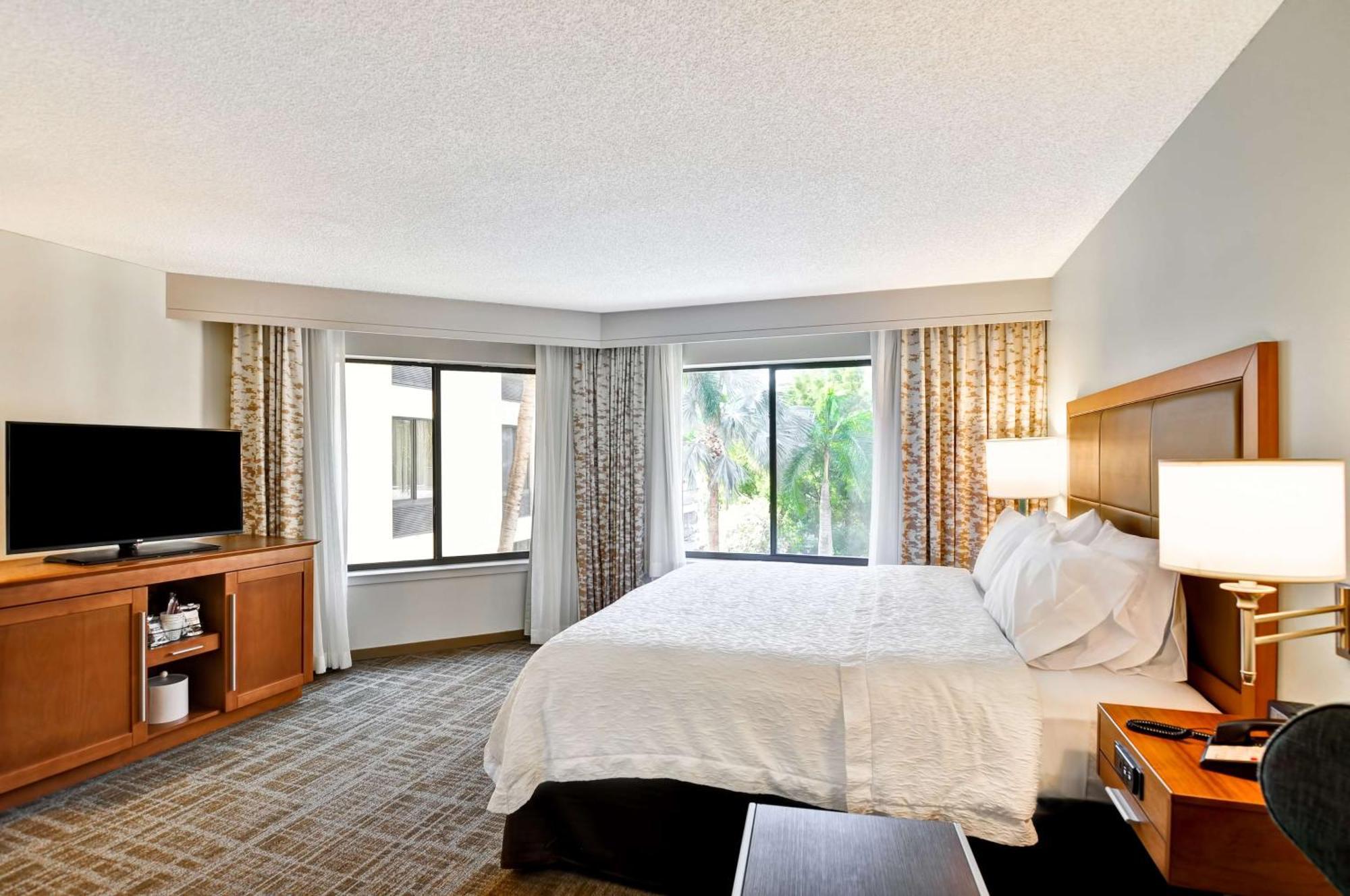 Hampton Hotel