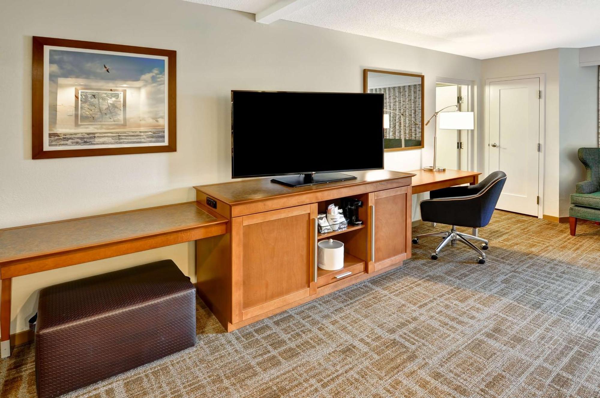 Hampton Hotel