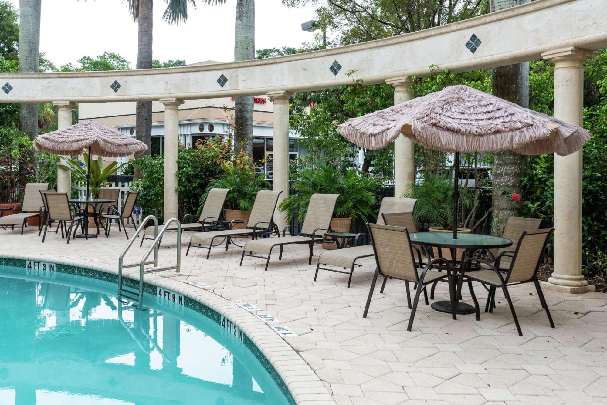 Hampton Boca Raton