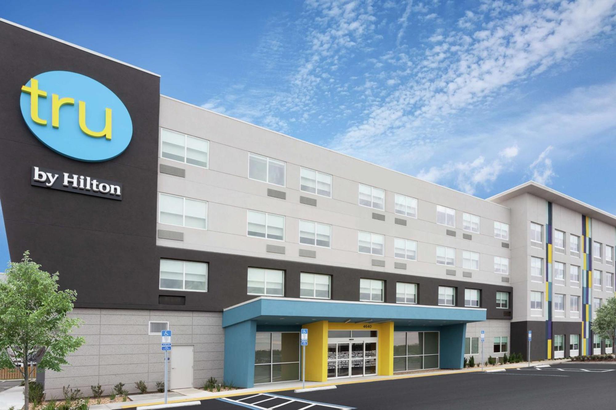 Tru By Hilton St Johns Town Center Hotel 3*