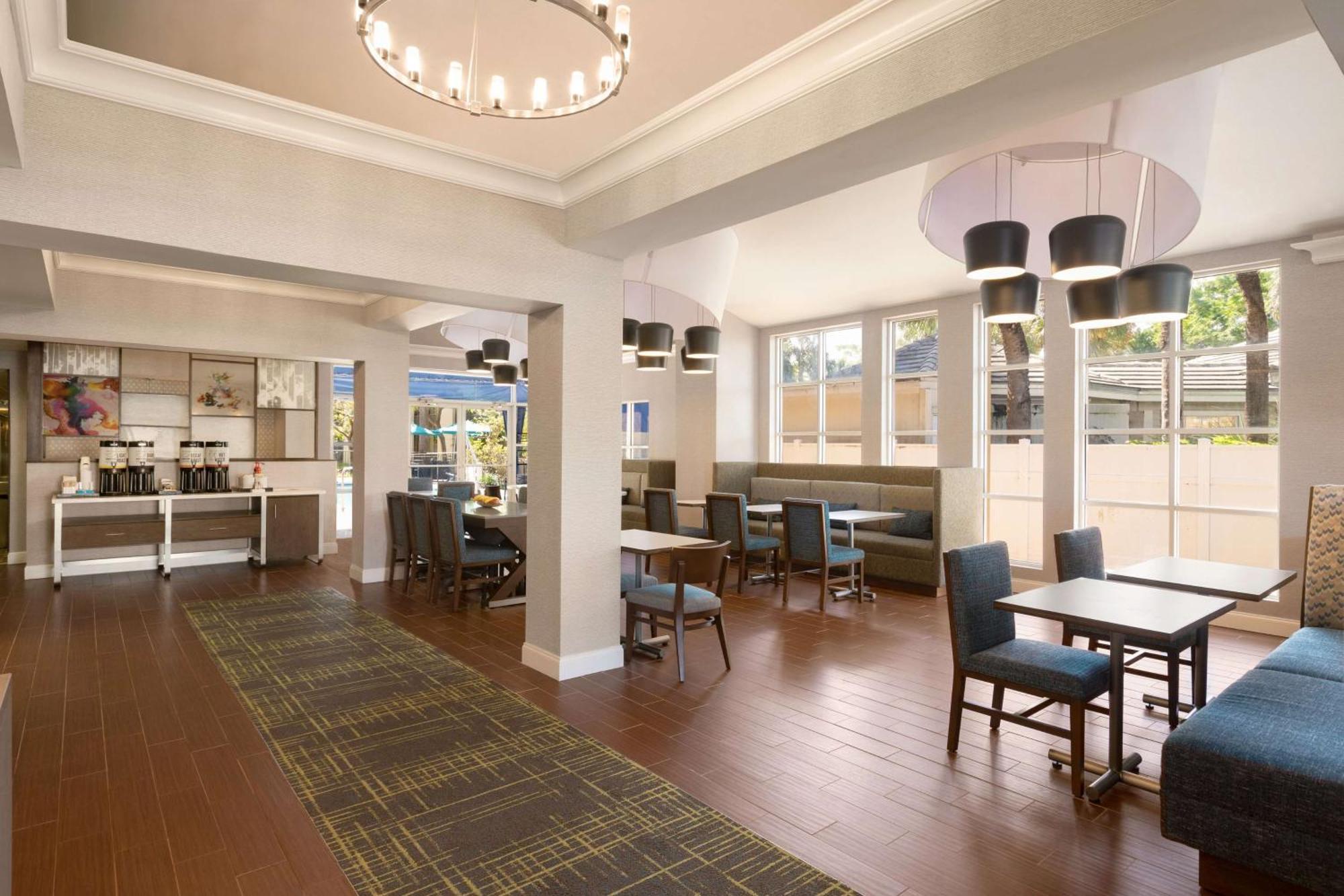 Hampton & Lauderdale Airport Hotel Hollywood