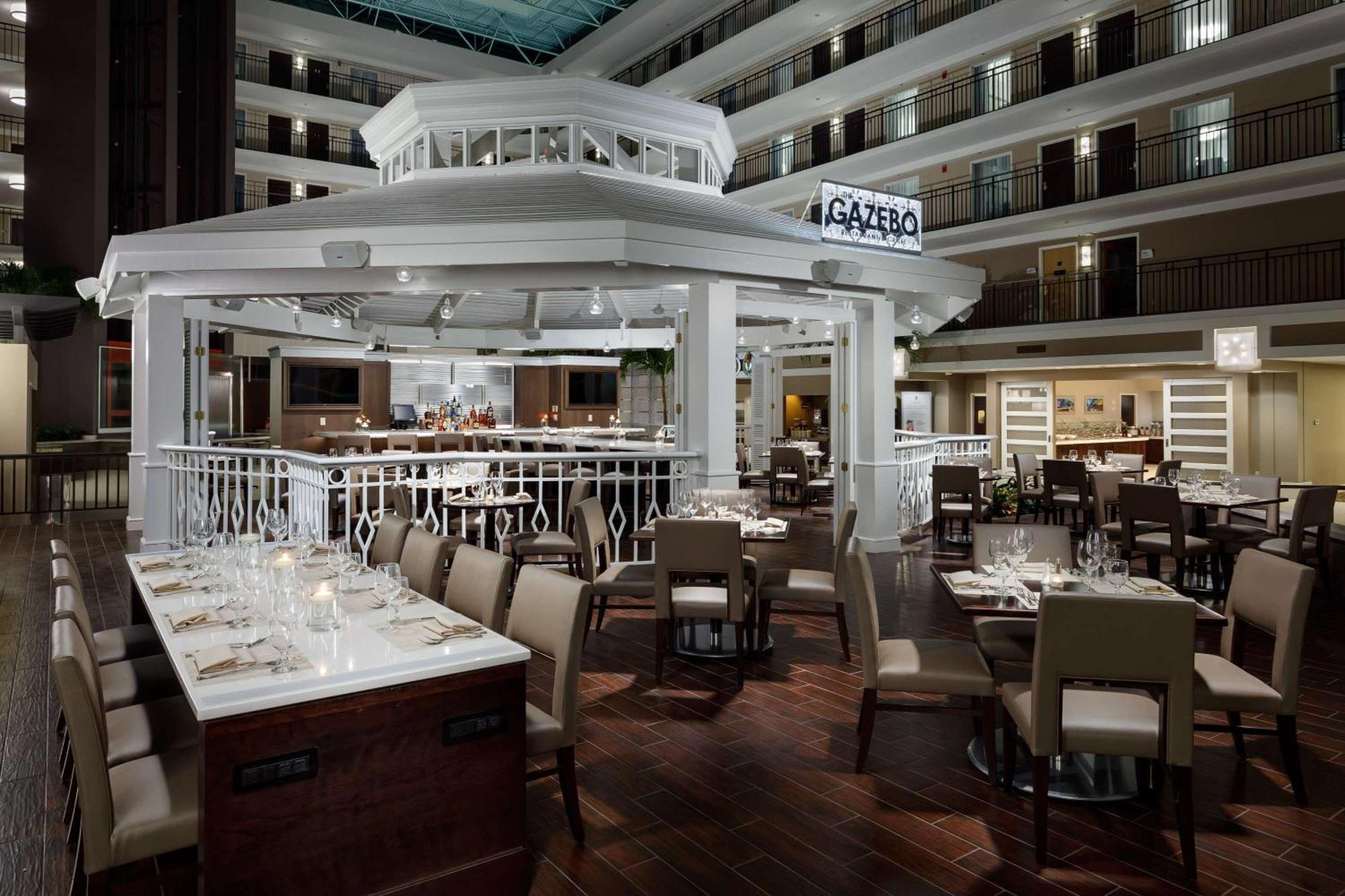 Embassy By Hilton Orlando Buena Vista Resort 3*