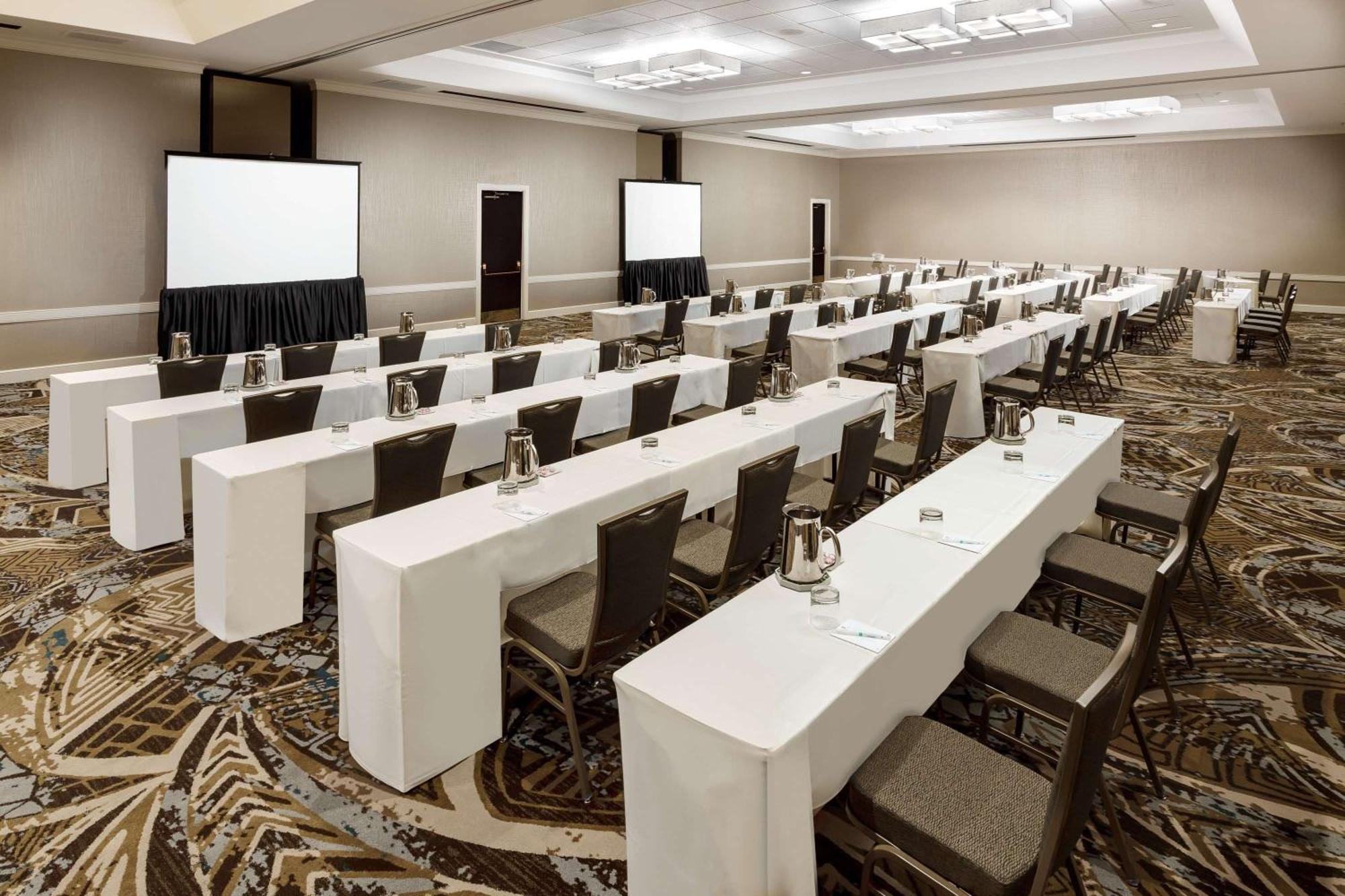 Resort Embassy By Hilton Orlando Buena Vista