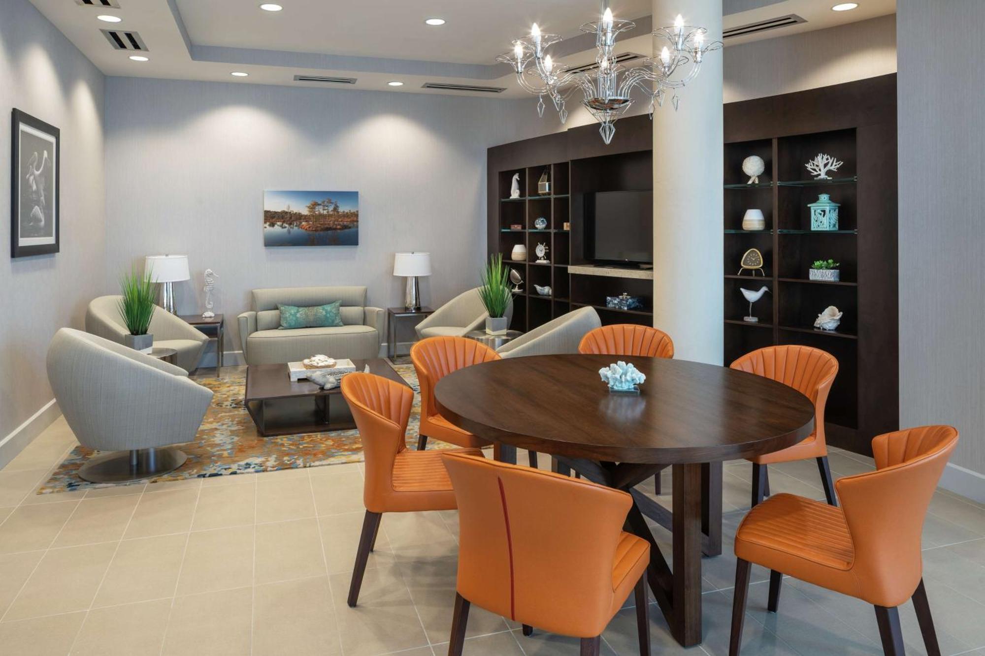 Doubletree By Hilton Miami Doral Hotel 4*