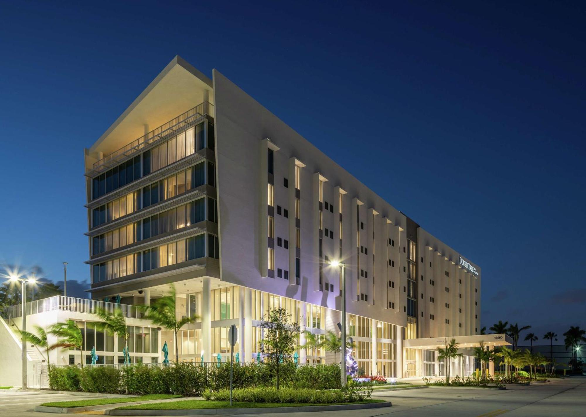 Doubletree By Hilton Miami Doral 4* Sweetwater