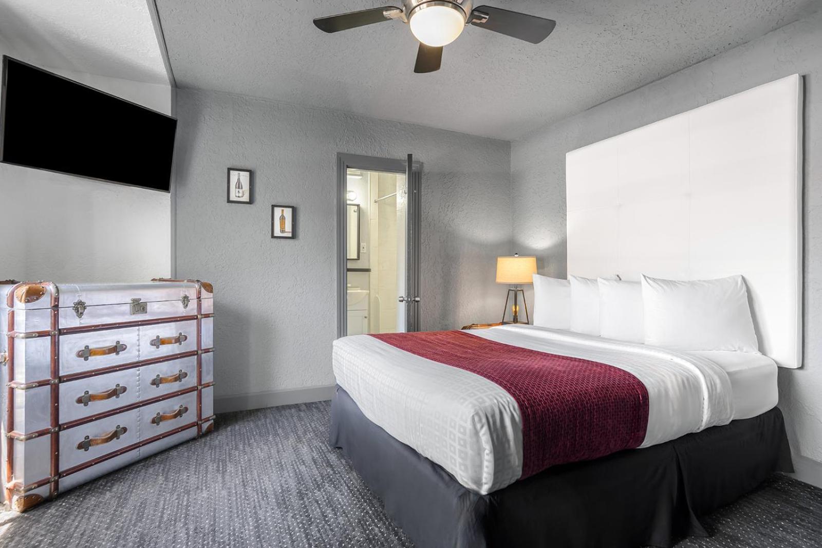 Avalon Downtown 3* St. Petersburg
