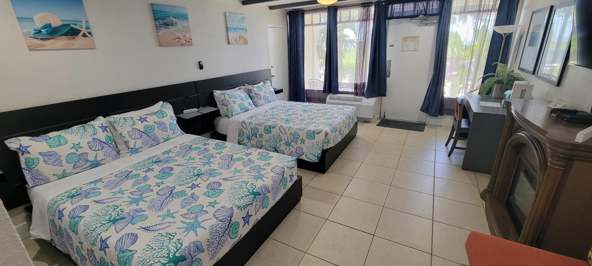 Apartment Sunsetview Studio116 Steps Away Pool Wifi