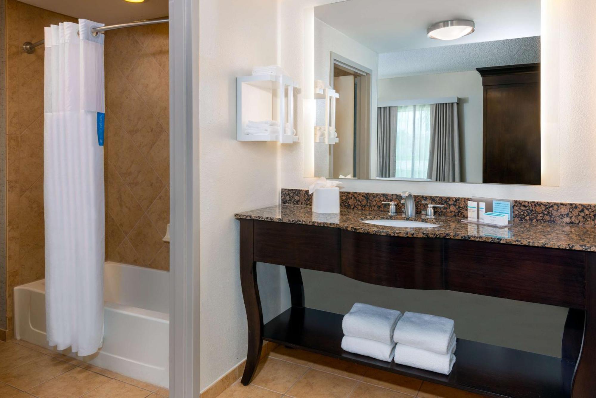 Hampton And Sarasota/lakewood Ranch Sarasota