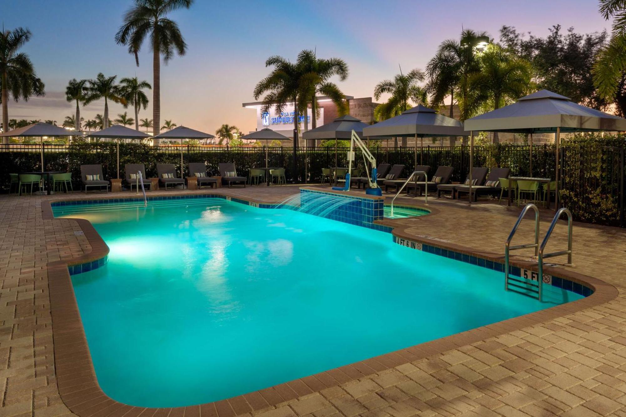 Hampton And Sarasota/lakewood Ranch Sarasota