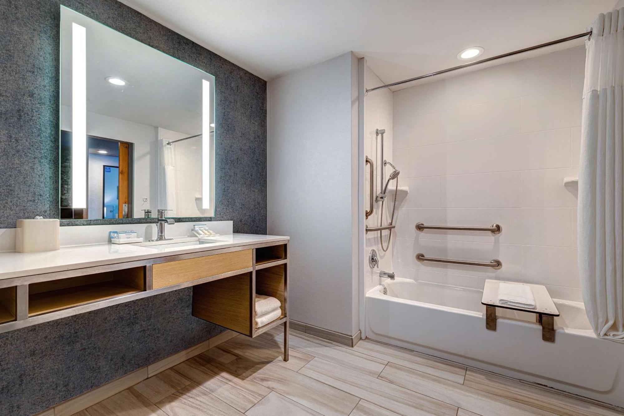 Hilton Garden Tampa Northwest/oldsmar 3*