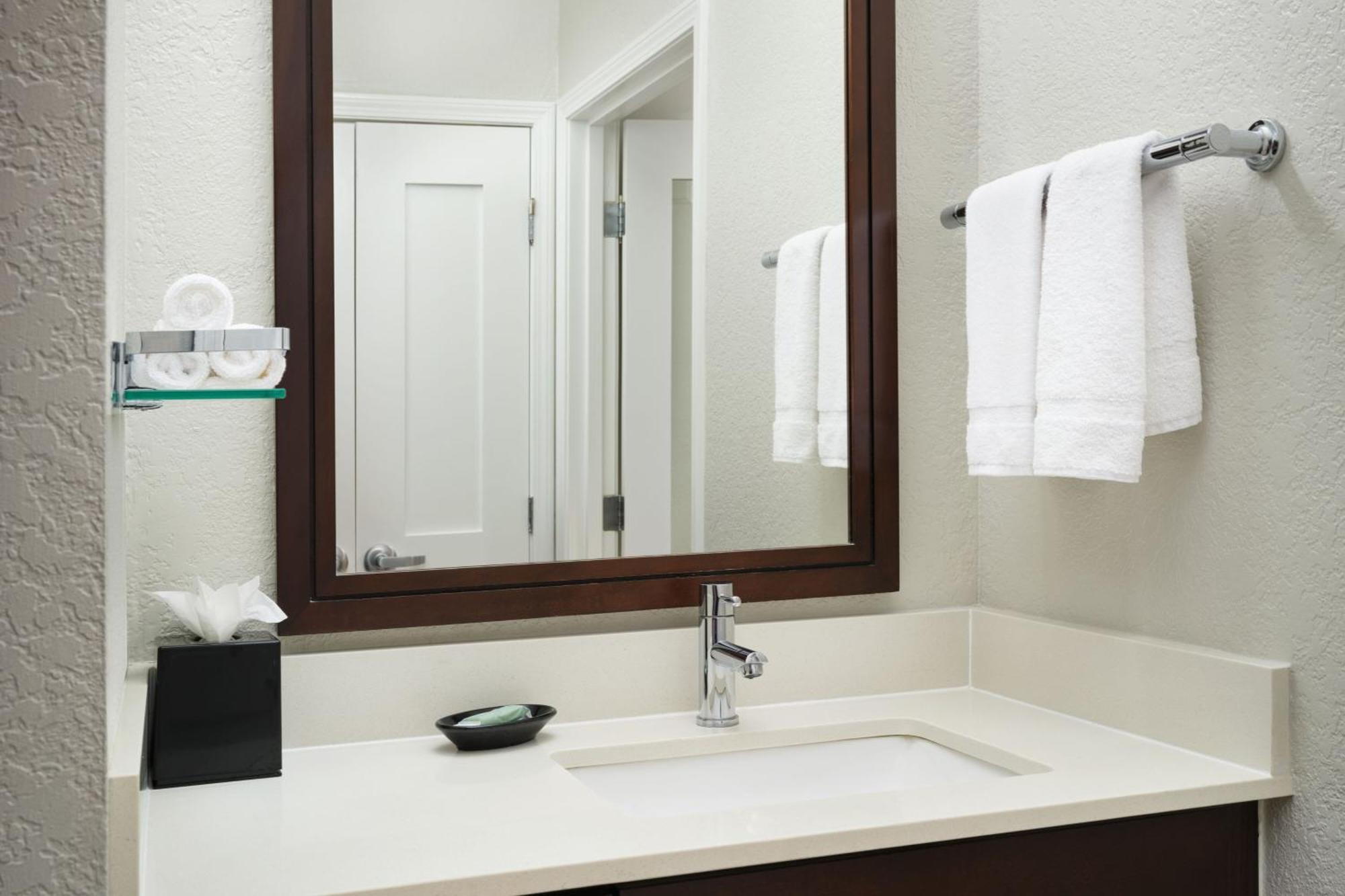 By Marriott Lauderdale Of Hotel 3*
