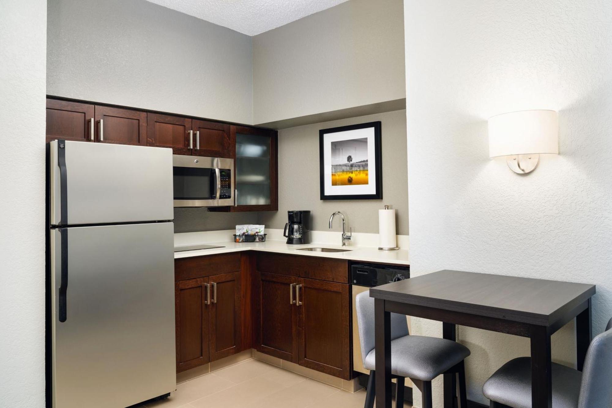 Hotel By Marriott Lauderdale Of 3*