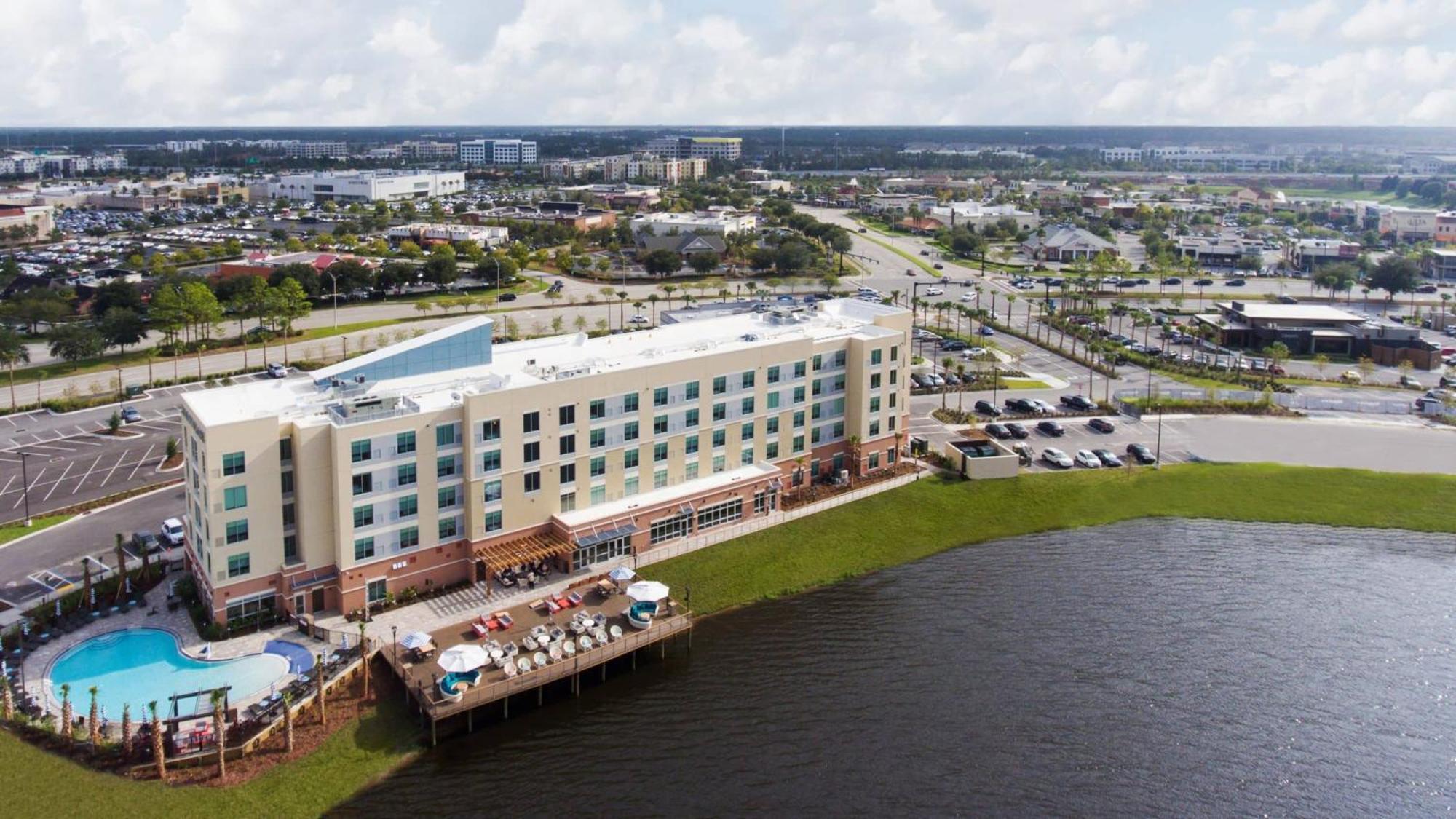 Hyatt Place St. Johns Town Center Hotel 3*