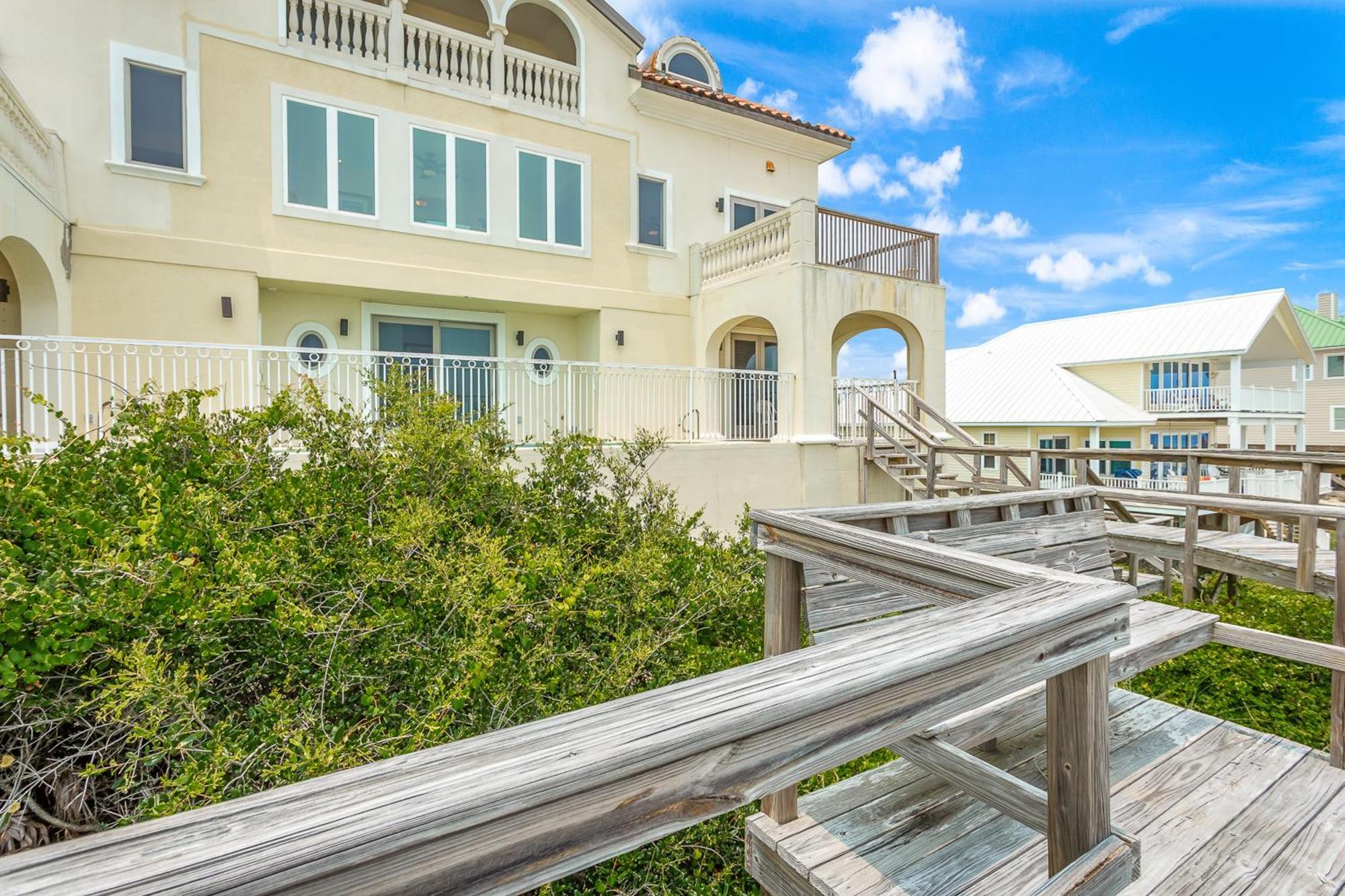 Plantation Palace St. George Island