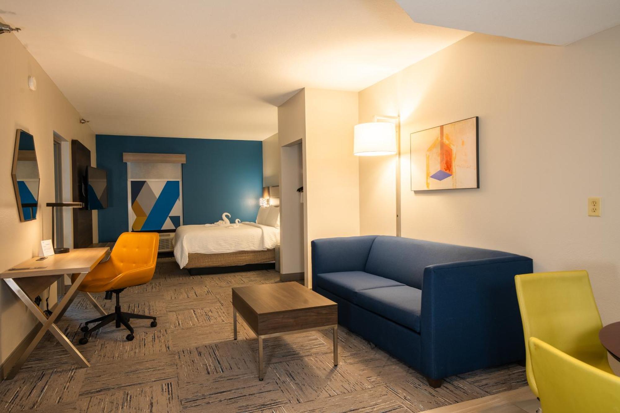 Express & Tampa-oldsmar By Ihg