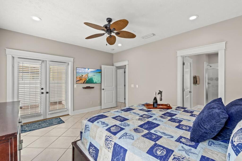 Holiday home Seas The Day: Luxury With Private Pool And Complimentary Amenities *