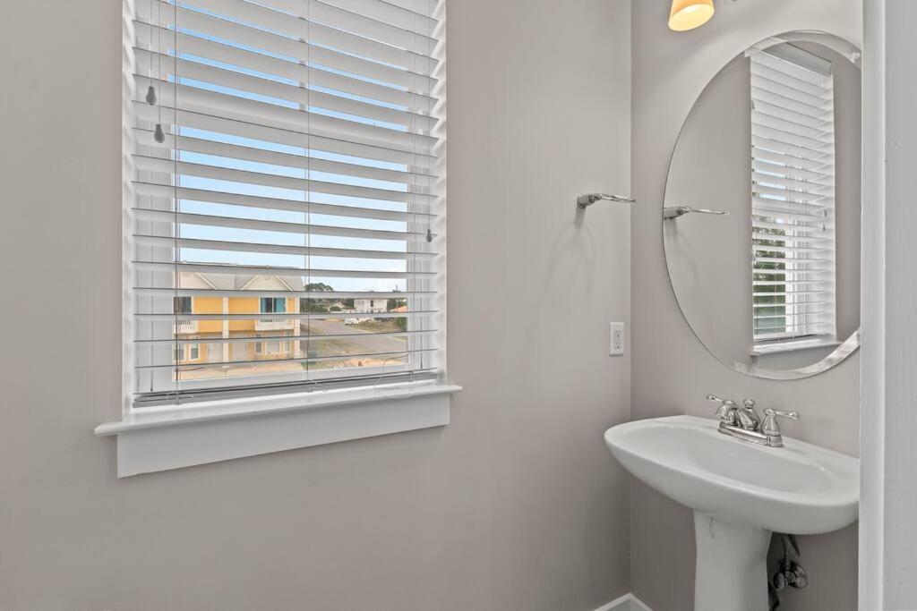 Seas The Day: Luxury With Private Pool And Complimentary Amenities Holiday home Panama City Beach