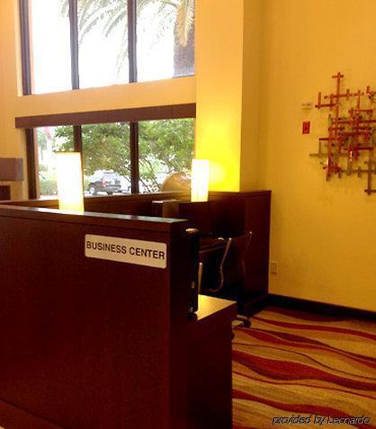Courtyard By Marriott Boynton Hotel