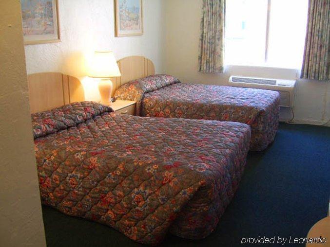 Key Largo Inn