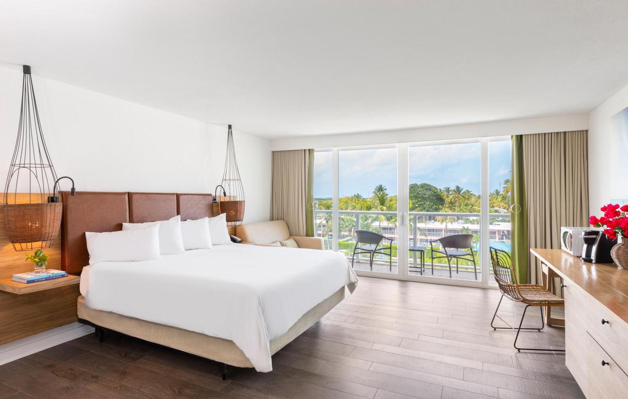 Amara Cay
