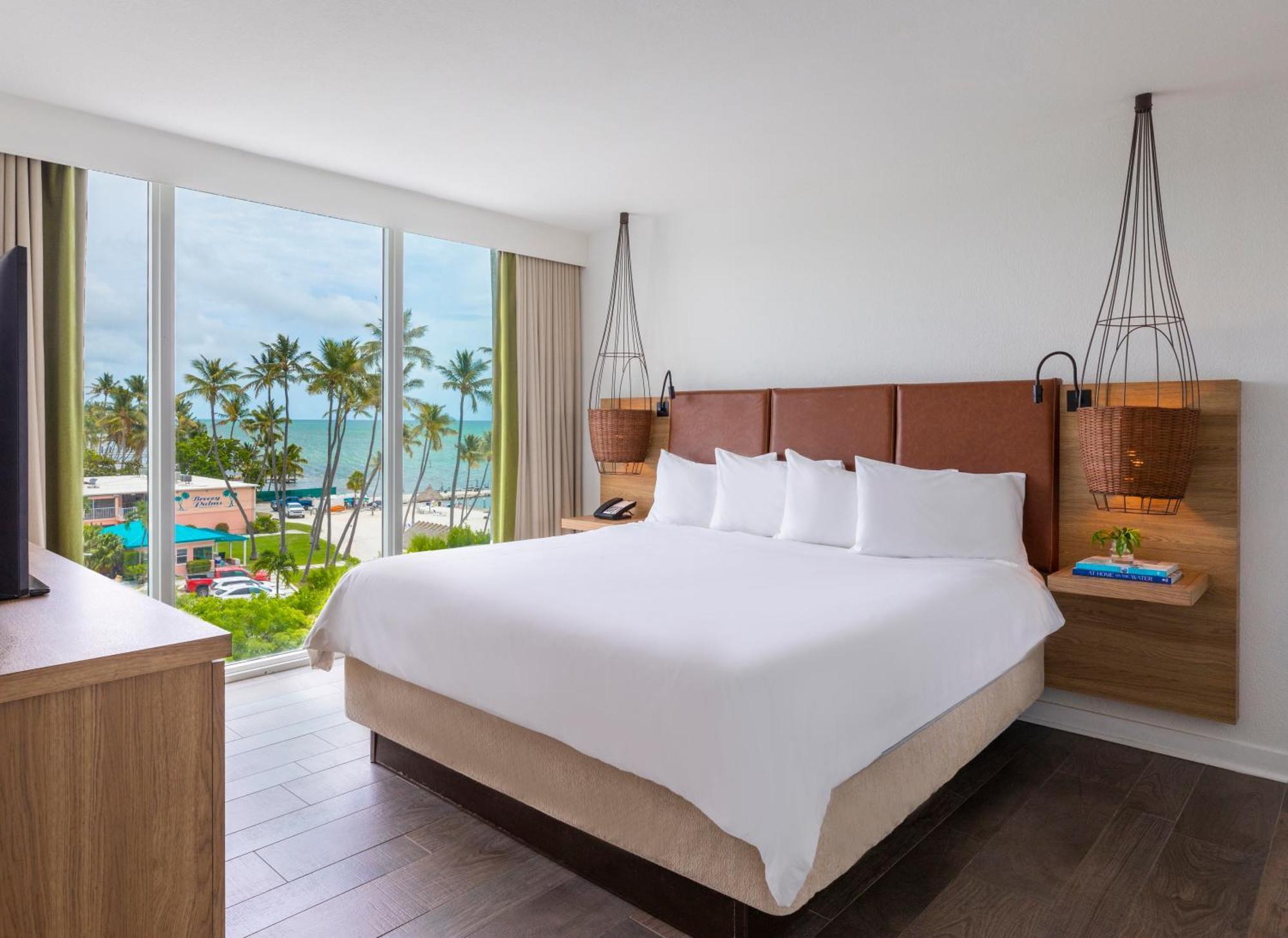 Amara Cay Hotel 4*