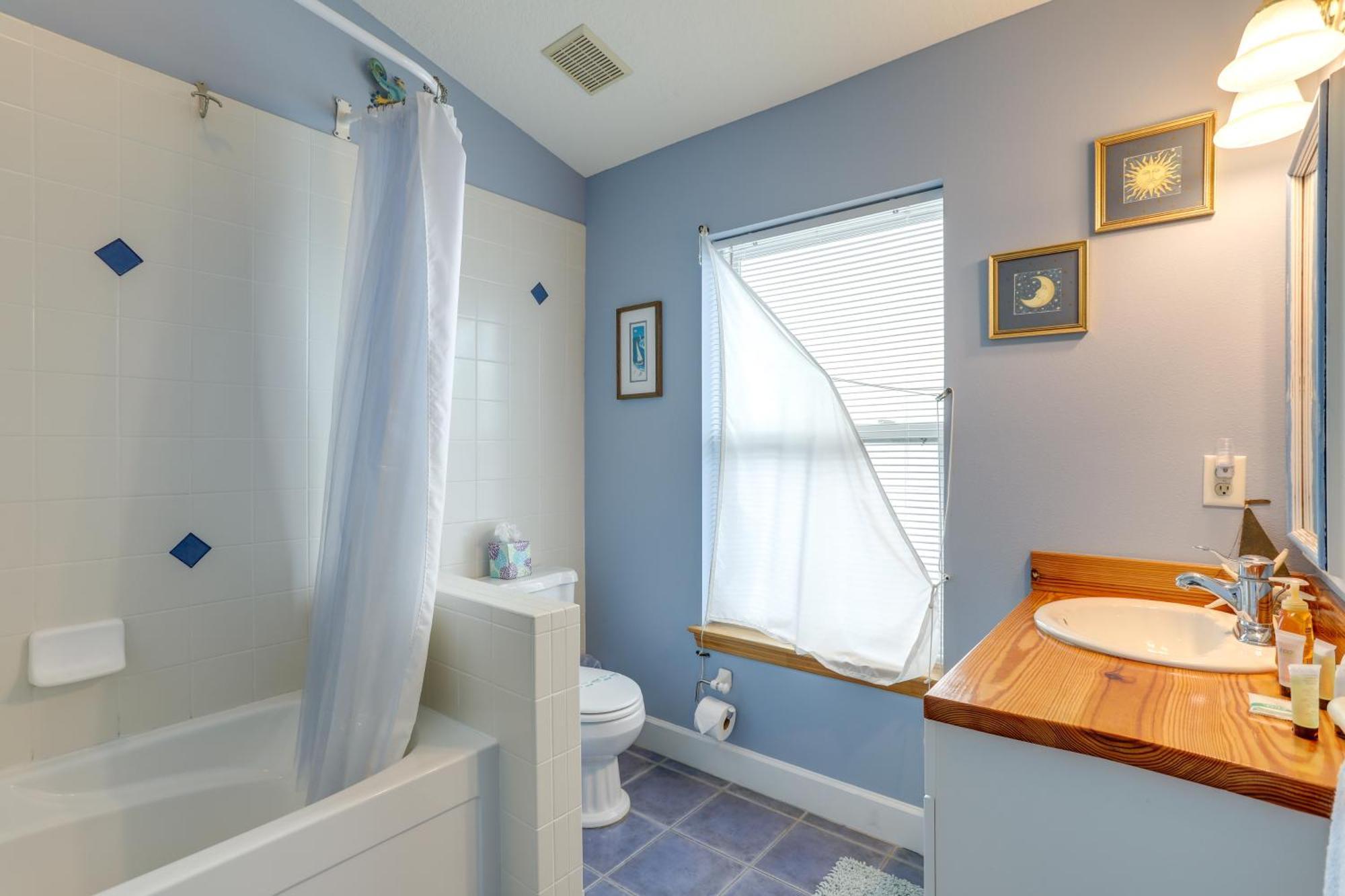 Apartment Indian Rocks Lizard Lair 350 Ft From The Beach! *