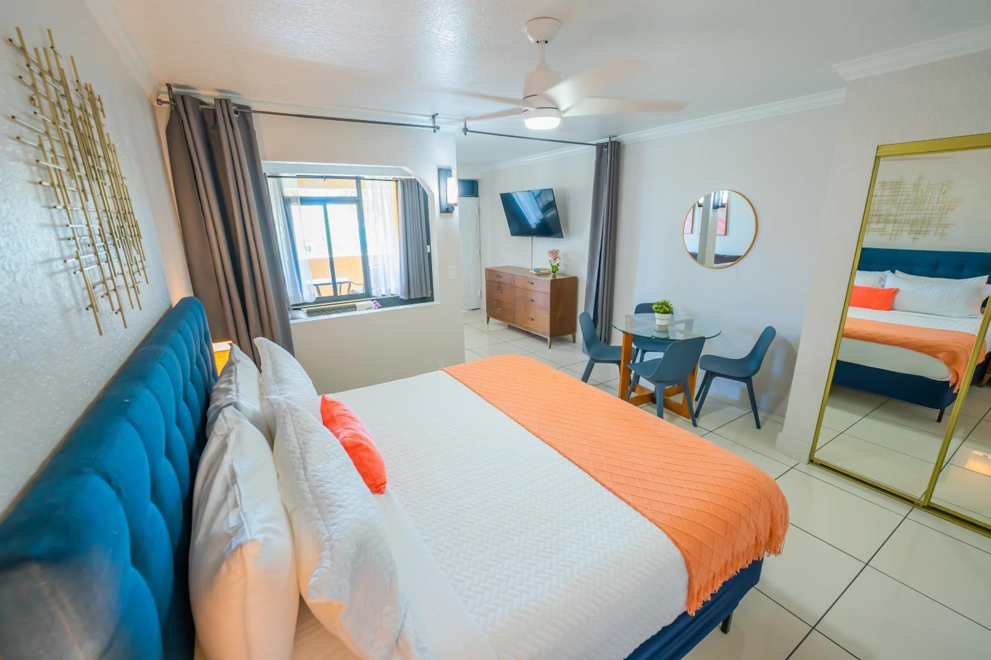 Boca Plaza Hotel 3*