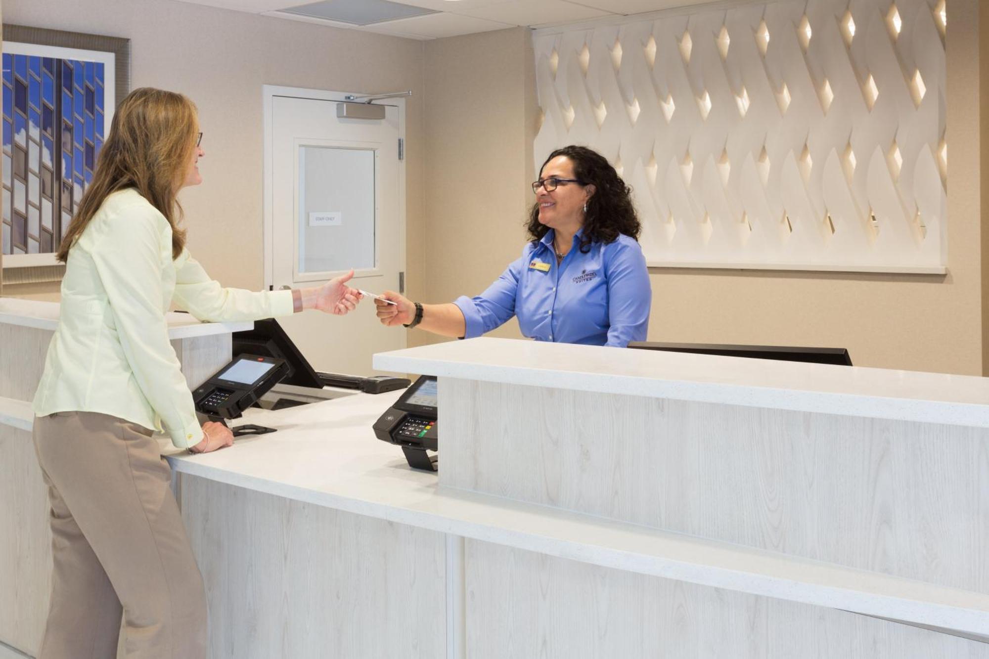 Hotel Candlewood Miami Intl Airport - 36th St By Ihg Miami Springs