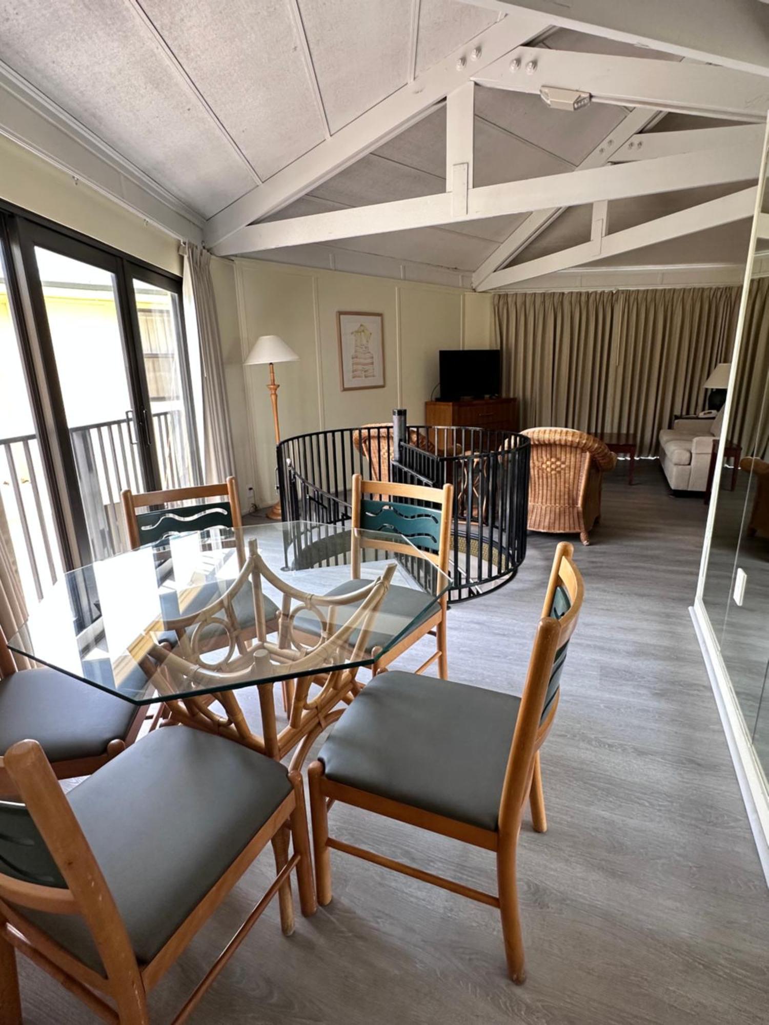 Aparthotel Coco Plum Beach & Tennis Club & Marina 3*
