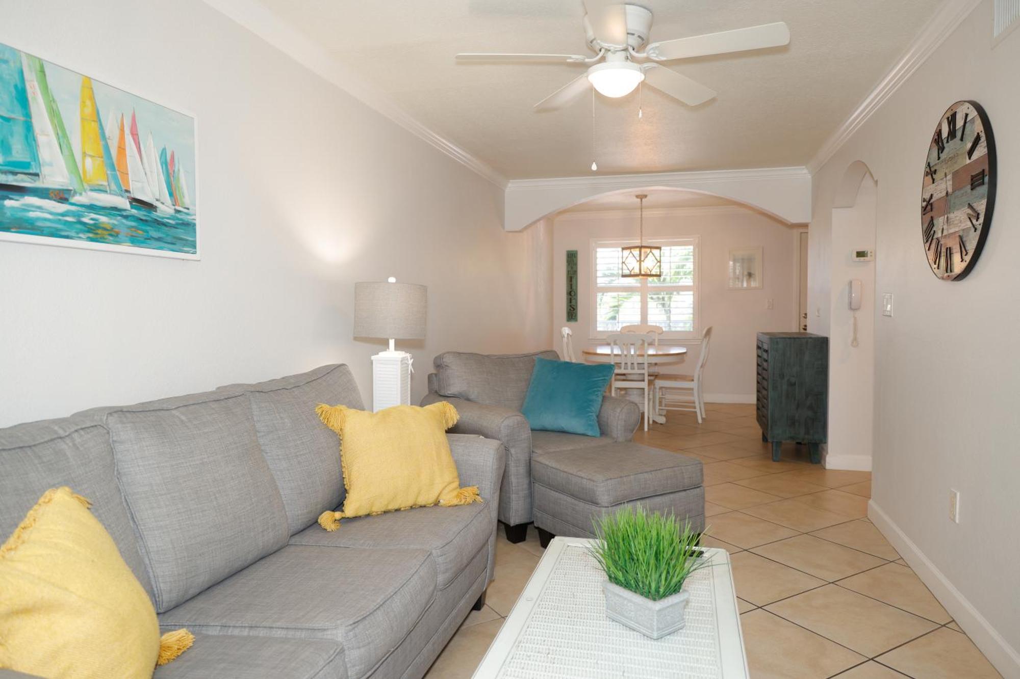 Barefoot Resort