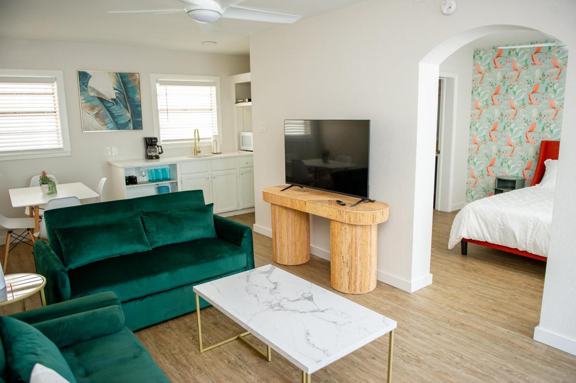 Sunburst Inn- Hotel 3*