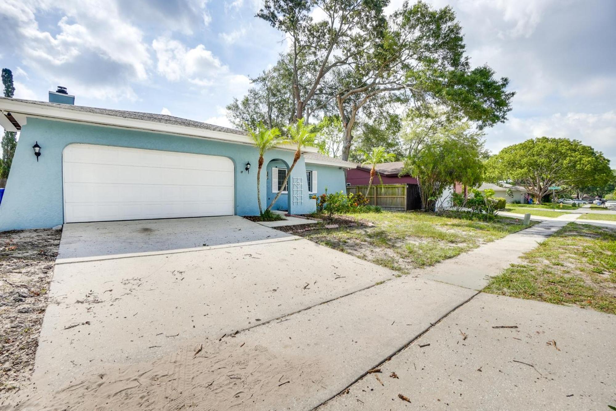 Holiday home Sunny Florida Retreat With Pool, Near Busch Gardens! Palm Harbor