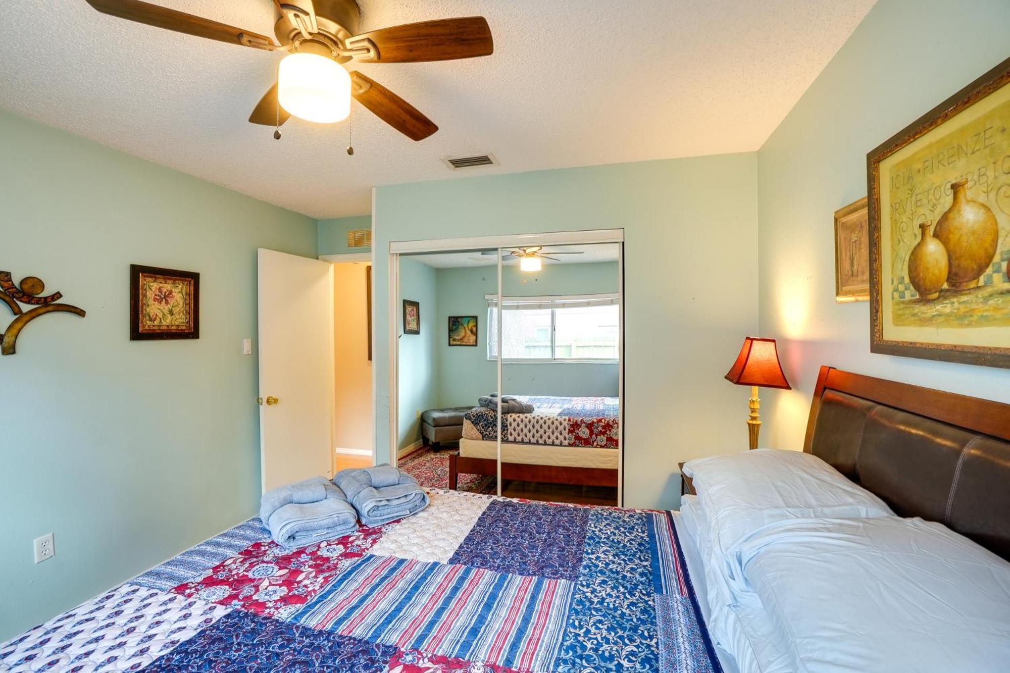 Holiday home Sunny Florida Retreat With Pool, Near Busch Gardens! *
