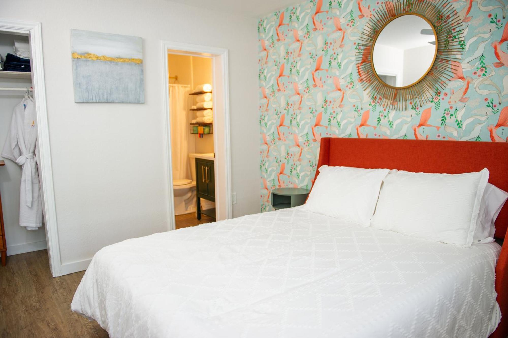 Hotel Sunburst Inn- Indian Shores