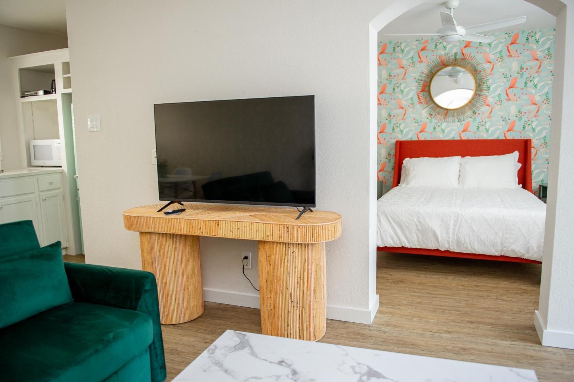 Sunburst Inn- Hotel 3*