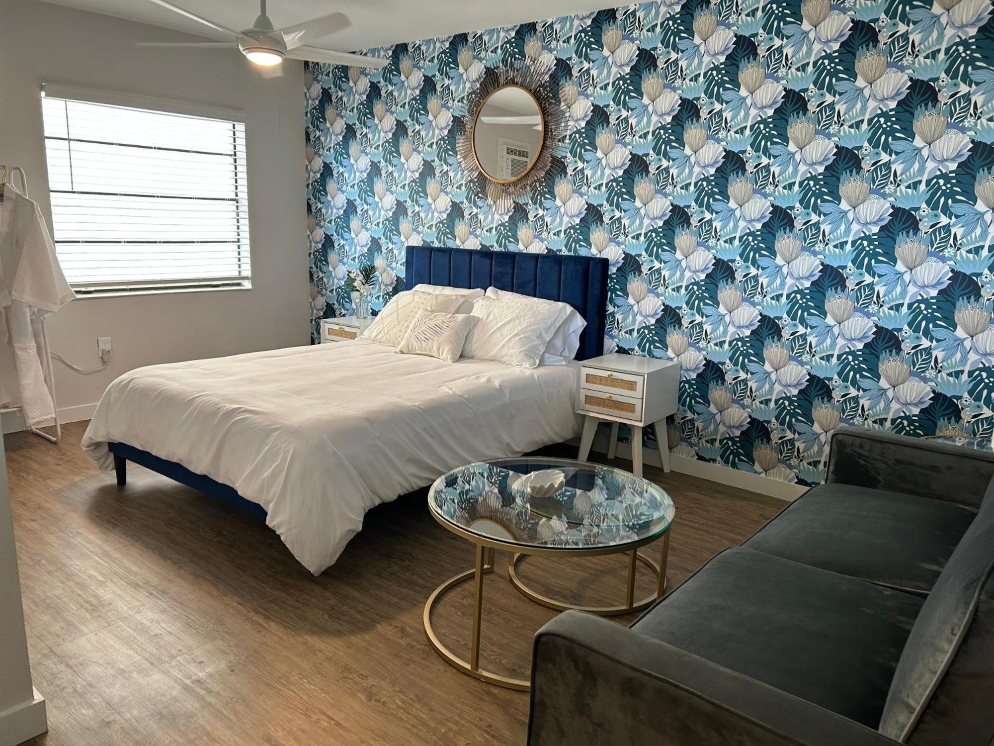 Sunburst Inn- 3* Indian Shores